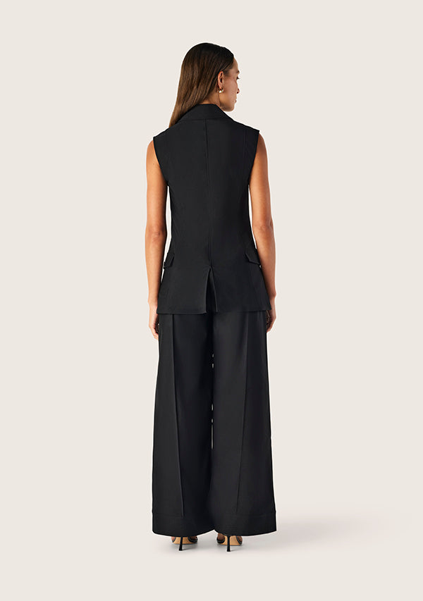 Carmelita Vest