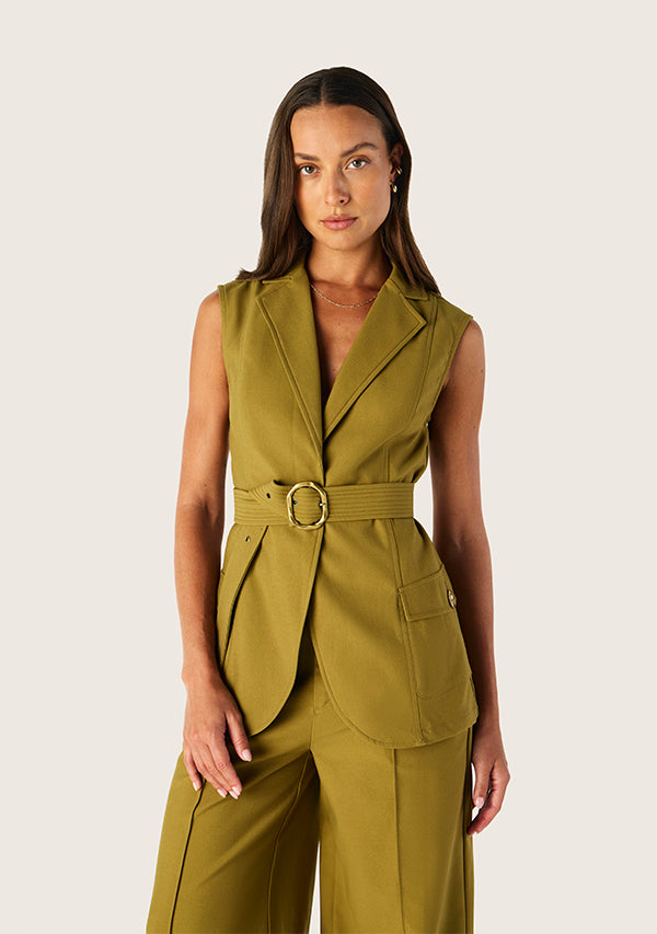 Carmelita Vest