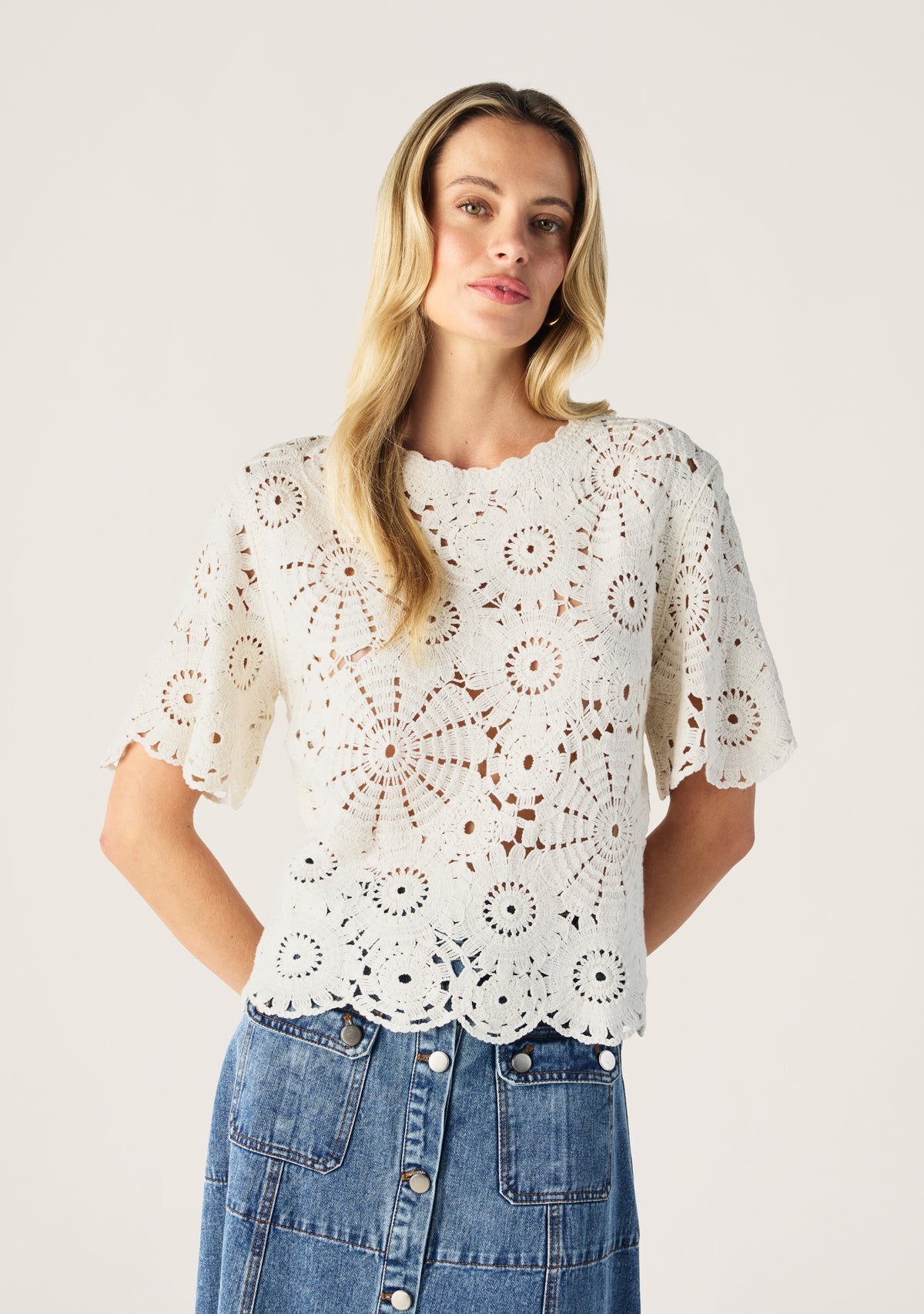 Anouk Crochet Top
