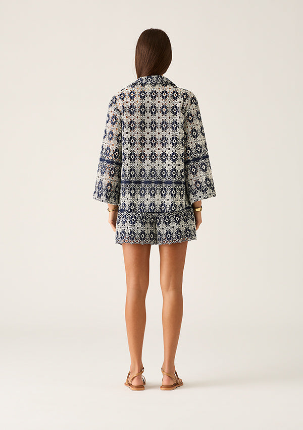 Pedra Embroidery Shorts