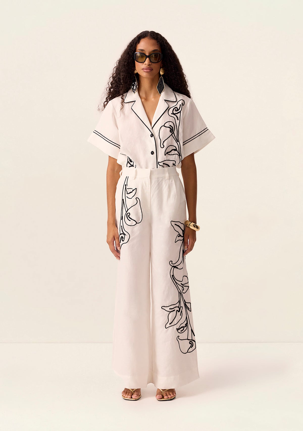 Lily Embroidery Shirt