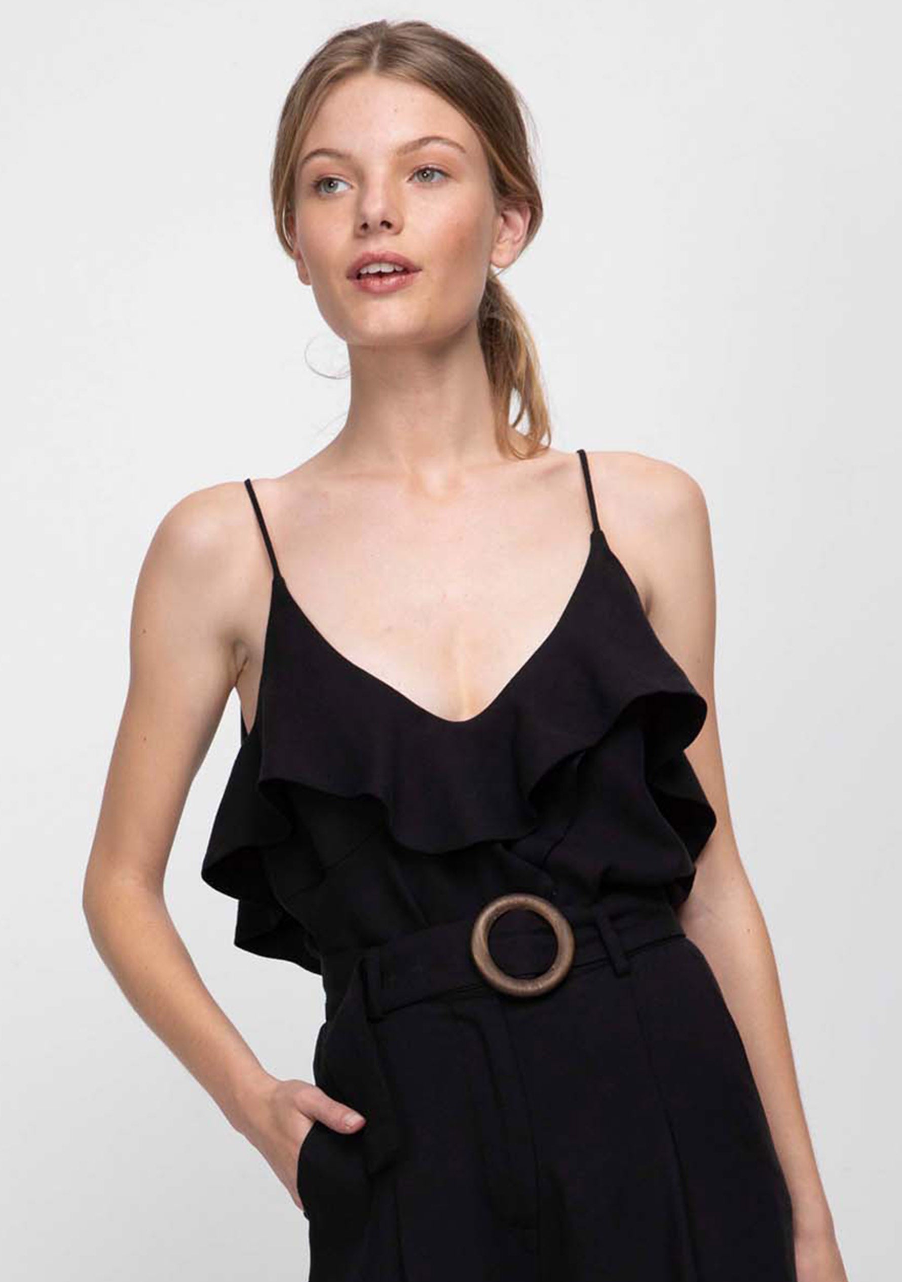 Sahara Top Black Front Close Up 2